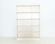 Lataa kuva Galleria-katseluun, Asko Aspö kirjahylly