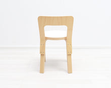 Lataa kuva Galleria-katseluun, Artek N65 lastentuoli koivu - valkoinen laminaatti
