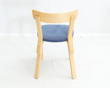 Lataa kuva Galleria-katseluun, Artek 69 ruokatuoli sininen