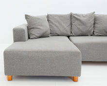 Lataa kuva Galleria-katseluun, 3-istuttava divaanisohva harmaa