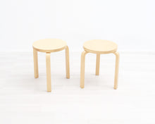 Lataa kuva Galleria-katseluun, Artek 60 jakkara koivu