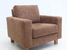 Lataa kuva Galleria-katseluun, Adea Zeno nojatuoli tummanruskea alcantara