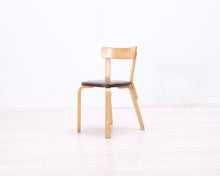 Lataa kuva Galleria-katseluun, Artek 69 tuoli koivu / ruskea tekonahka