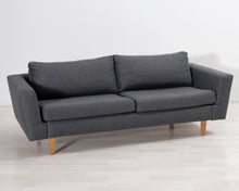 Lataa kuva Galleria-katseluun, 3-istuttava kangassohva harmaa
