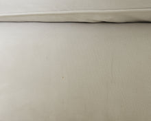 Lataa kuva Galleria-katseluun, Asko nojatuoli Marimekon käsi- ja selkänojansuojalla