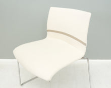 Lataa kuva Galleria-katseluun, B&B Italia Otto verhoiltu vaalea