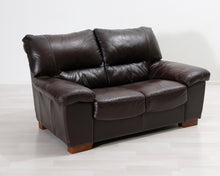 Lataa kuva Galleria-katseluun, 2-sitsig skinnsoffa mörkbrun