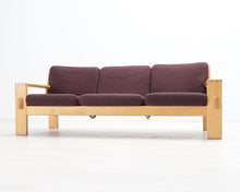 Lataa kuva Galleria-katseluun, Asko Bonanza 3-istuttava kangassohva viininpunainen