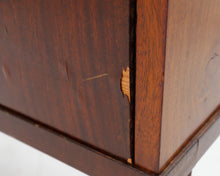 Lataa kuva Galleria-katseluun, Avautuva kirjoituslipasto