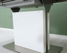 Lataa kuva Galleria-katseluun, Boconcept Milano jatkettava ruokapöytä valkoinen