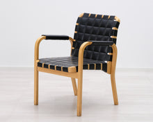 Lataa kuva Galleria-katseluun, Artek 45 nojatuoli musta keinonahka