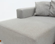 Lataa kuva Galleria-katseluun, 3-istuttava divaanisohva harmaa