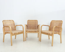 Lataa kuva Galleria-katseluun, Artek 45 nojatuoli rottinki