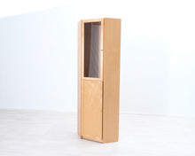 Lataa kuva Galleria-katseluun, Asko Atlas kulmakaappi