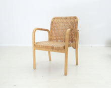 Lataa kuva Galleria-katseluun, Artek 45 nojatuoli rottinki