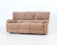 Lataa kuva Galleria-katseluun, 3-istuttava mekanismisohva beige