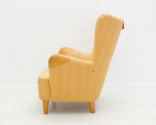 Lataa kuva Galleria-katseluun, Keltainen nojatuoli + rahi
