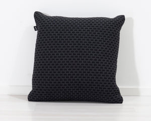 Hem Dash Cushion Medium tyyny musta