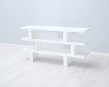 Lataa kuva Galleria-katseluun, Adea L hyllykkö valkoinen
