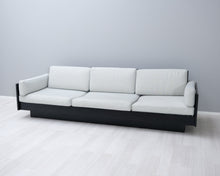 Lataa kuva Galleria-katseluun, Artek Ben af Schulten 556 3-istuttava sohva harmaa
