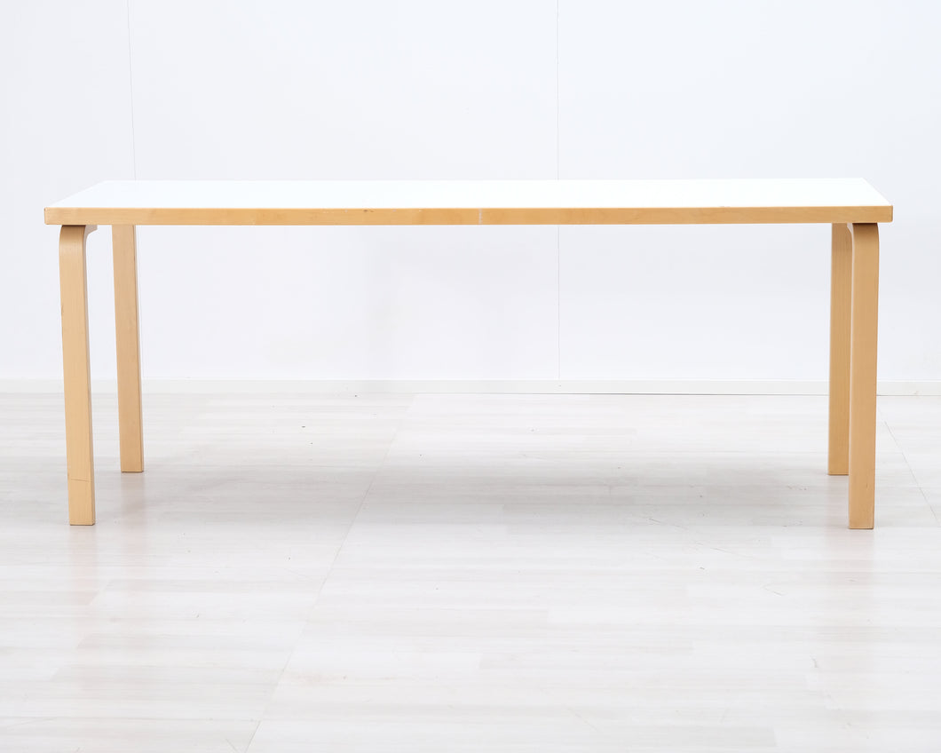 Artek pitkä ruokapöytä 60 x 180 cm