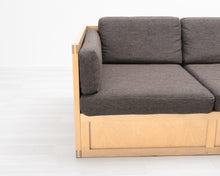 Lataa kuva Galleria-katseluun, Artek 557 Ben af Schulten 2-istuttava sohva ruskea
