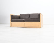 Lataa kuva Galleria-katseluun, Artek 557 Ben af Schulten 2-istuttava sohva ruskea
