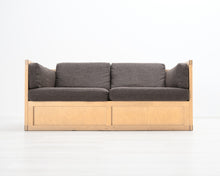 Lataa kuva Galleria-katseluun, Artek 557 Ben af Schulten 2-istuttava sohva ruskea
