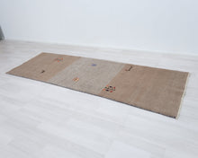 Lataa kuva Galleria-katseluun, Gabbeh-matto 290 x 102 cm ruskea
