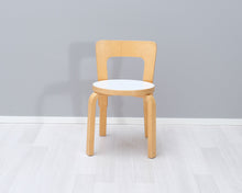 Lataa kuva Galleria-katseluun, Artek N65 lastentuoli koivu / valkoinen
