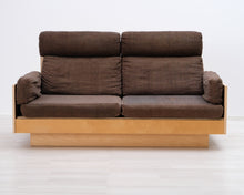 Lataa kuva Galleria-katseluun, Artek 555 Ben Af Schulten 2-istuttava sohva ruskea

