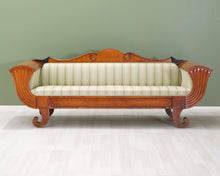 Lataa kuva Galleria-katseluun, Karl Johan -tyylinen sohva
