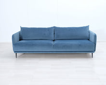 Lataa kuva Galleria-katseluun, 3-istuttava samettisohva sininen
