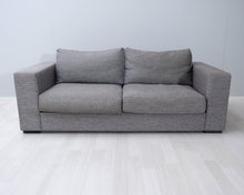 Lataa kuva Galleria-katseluun, BoConcept 2-istuttava sohva harmaa
