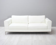 Lataa kuva Galleria-katseluun, Ikea Arild 3-istuttava nahkasohva valkoinen
