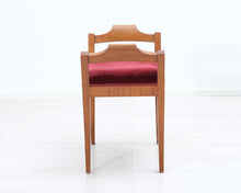 Lataa kuva Galleria-katseluun, Antiikkinen pianojakkara
