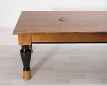 Lataa kuva Galleria-katseluun, Antiikkinen ruokapöytä
