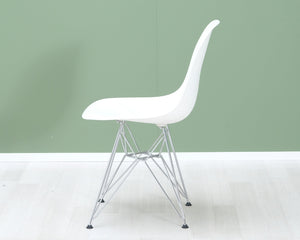 Vitra Eames DSR tuoli valkoinen