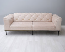 Lataa kuva Galleria-katseluun, 3-istuttava kangassohva beige
