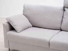 Lataa kuva Galleria-katseluun, Asko Tennessee 2-istuttava sohva vaaleanharmaa
