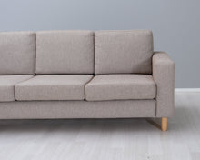 Lataa kuva Galleria-katseluun, Asko 3-istuttava sohva vaaleanruskea
