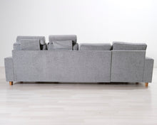 Lataa kuva Galleria-katseluun, Möbelform Pluz 4-istuttava divaanisohva ja rahi harmaa
