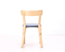 Lataa kuva Galleria-katseluun, Artek 69 ruokatuoli sininen keinonahka
