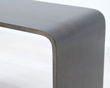 Lataa kuva Galleria-katseluun, Adea Camp pieni sivupöytä
