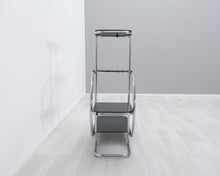 Lataa kuva Galleria-katseluun, Bauhaus Plant Stand by Emile Guyot for ThonetThonet bauhaus-tyylinen kukkapöytä 1930-luku
