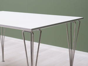 Fritz Hansen -ruokapöytä 120 x 80 cm