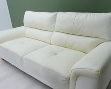 Lataa kuva Galleria-katseluun, 3-istuttava nahkasohva valkoinen
