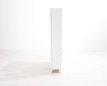 Lataa kuva Galleria-katseluun, IKEA Hemnes vitriinikaappi
