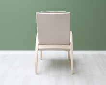 Lataa kuva Galleria-katseluun, Asko Harlekiini tuoli ja rahi beige
