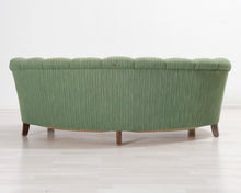 Lataa kuva Galleria-katseluun, 4-istuttava kangassohva vaaleanvihreä 1940-luku
